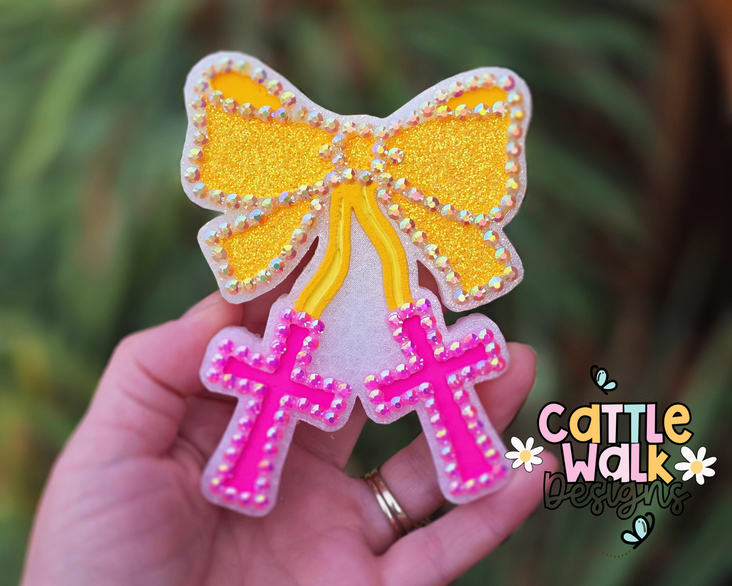 Pink Cross Bow Freshie – Faith Car Freshie – Fancy Don’t Let Me Down Scent